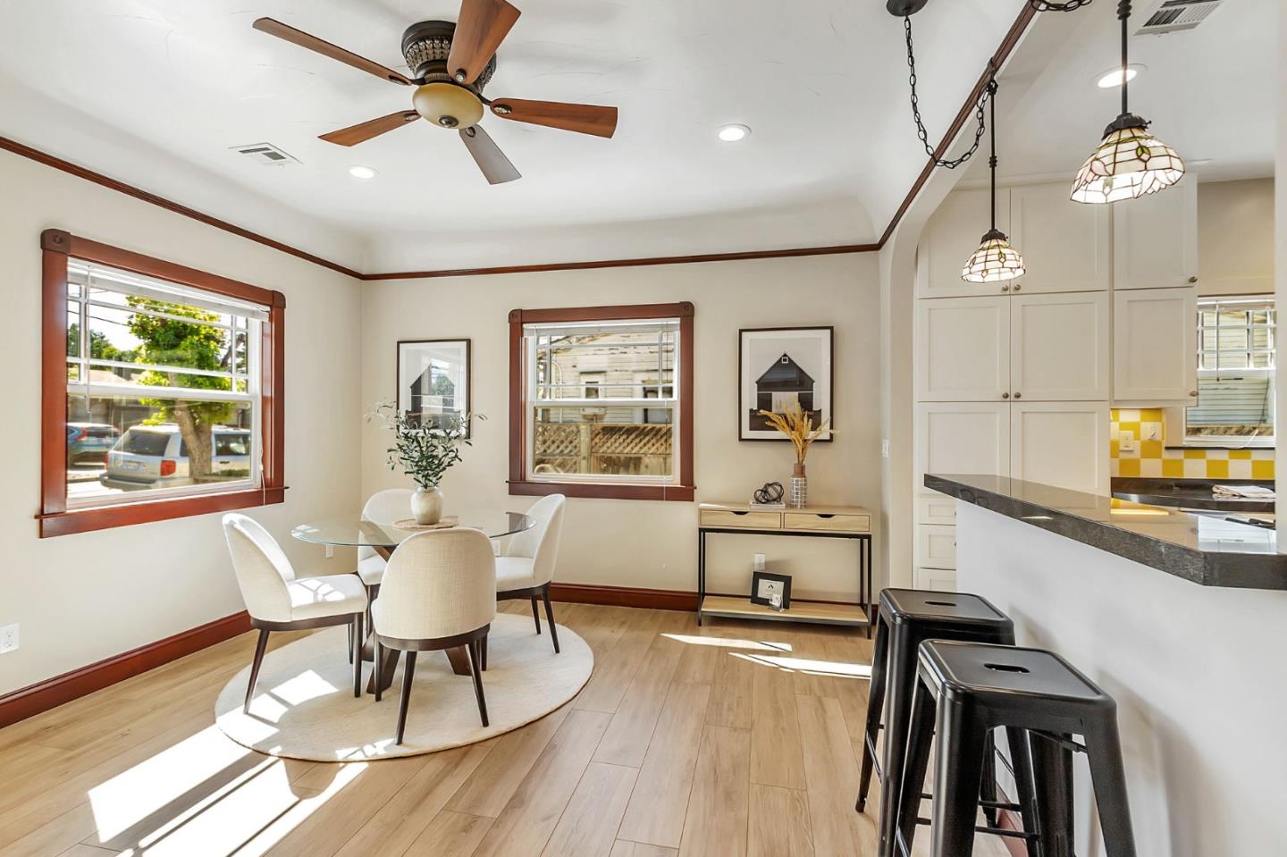 Detail Gallery Image 12 of 49 For 439 Leland Ave, San Jose,  CA 95128 - 2 Beds | 2 Baths