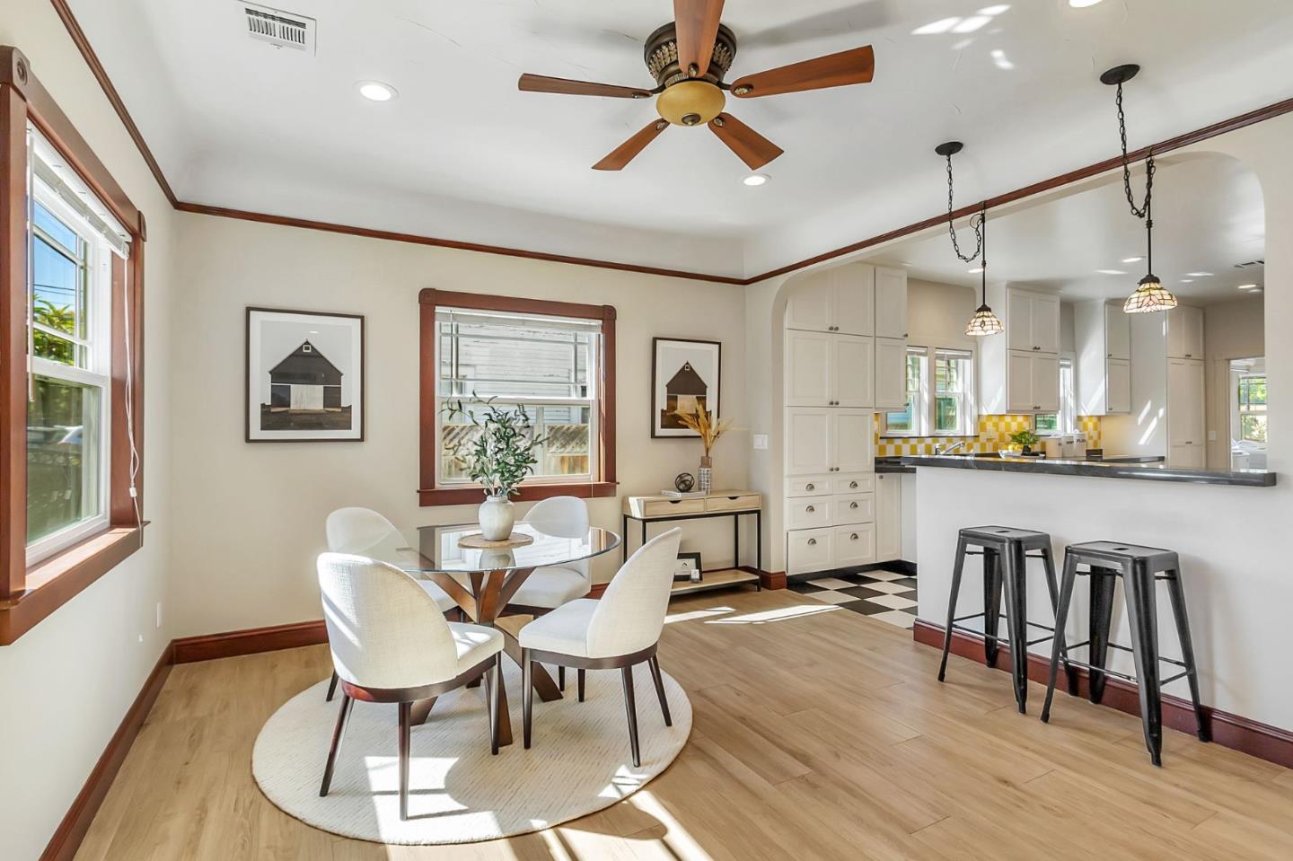 Detail Gallery Image 13 of 49 For 439 Leland Ave, San Jose,  CA 95128 - 2 Beds | 2 Baths