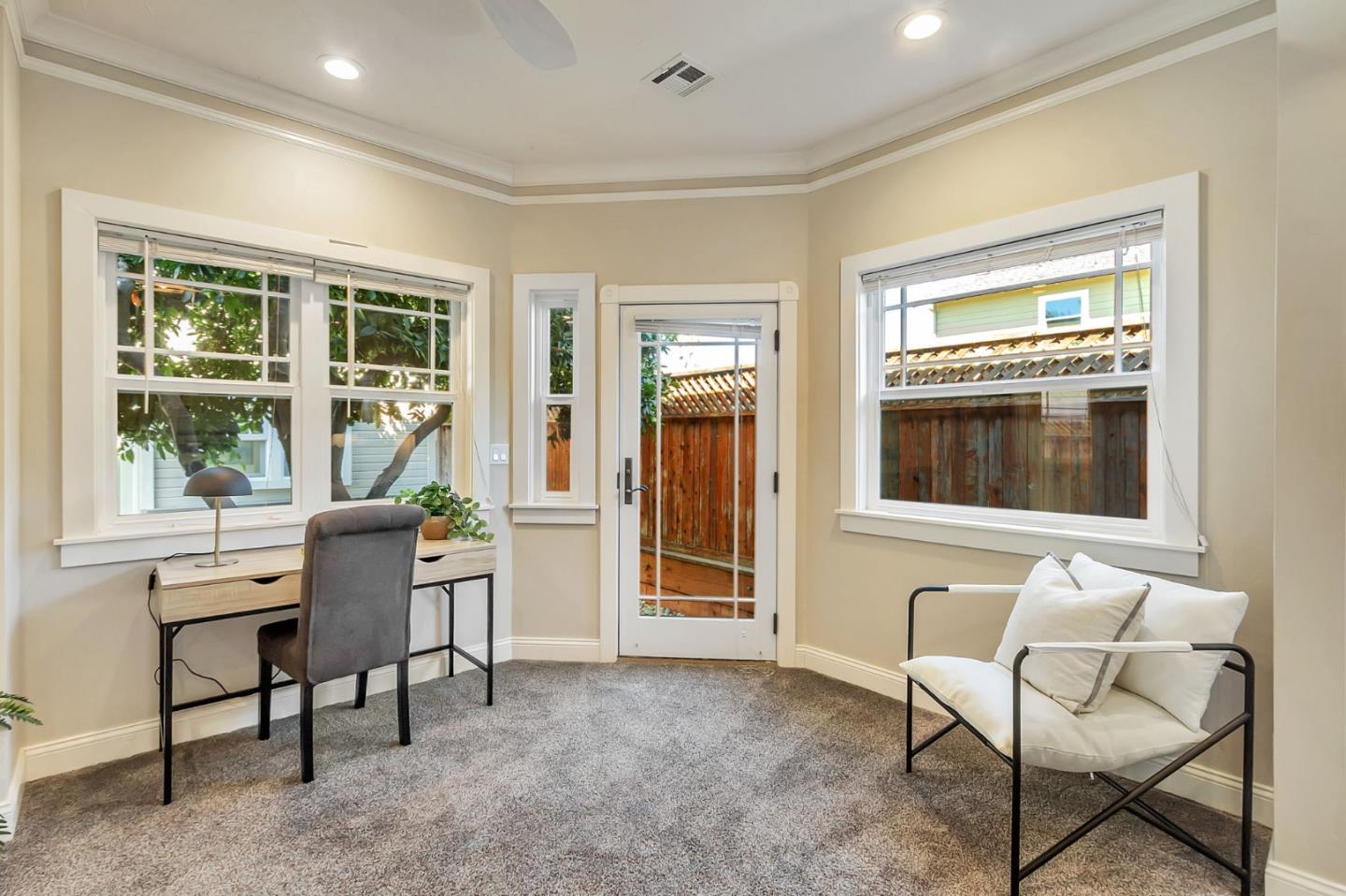 Detail Gallery Image 24 of 49 For 439 Leland Ave, San Jose,  CA 95128 - 2 Beds | 2 Baths