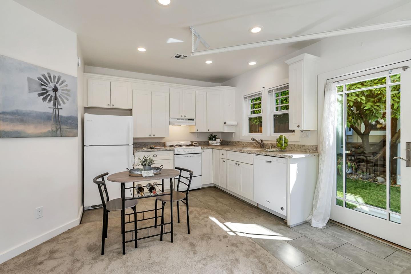 Detail Gallery Image 40 of 49 For 439 Leland Ave, San Jose,  CA 95128 - 2 Beds | 2 Baths