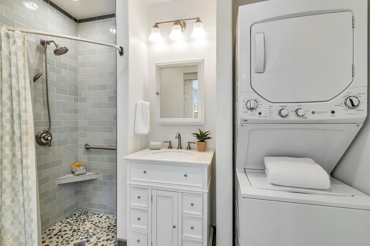 Detail Gallery Image 44 of 49 For 439 Leland Ave, San Jose,  CA 95128 - 2 Beds | 2 Baths
