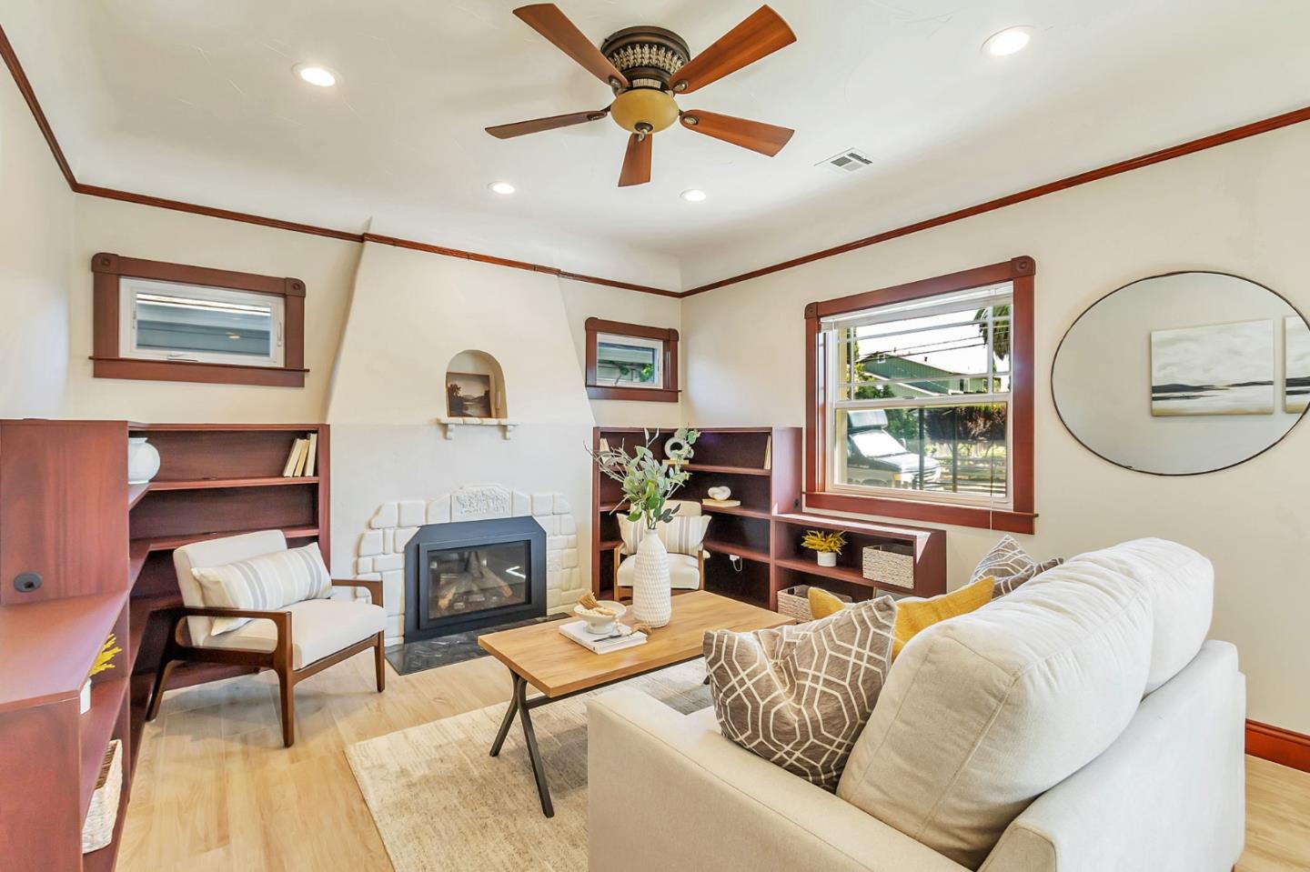 Detail Gallery Image 8 of 49 For 439 Leland Ave, San Jose,  CA 95128 - 2 Beds | 2 Baths