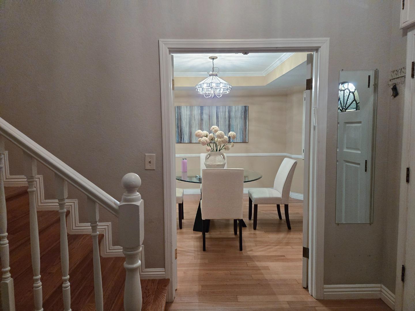 Detail Gallery Image 17 of 38 For 1812 Clark Ln a,  Redondo Beach,  CA 90278 - 4 Beds | 3 Baths