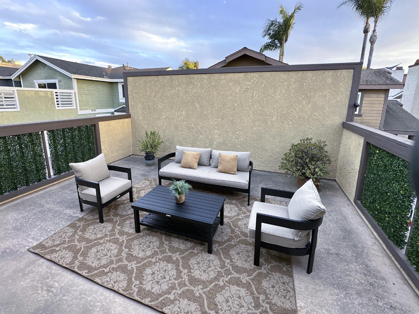 Detail Gallery Image 21 of 38 For 1812 Clark Ln a,  Redondo Beach,  CA 90278 - 4 Beds | 3 Baths