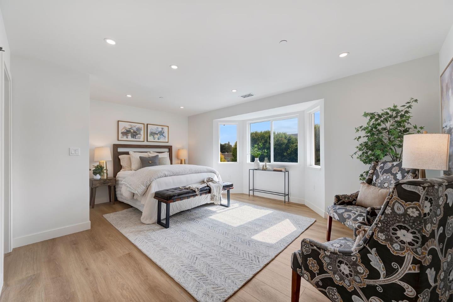 Detail Gallery Image 23 of 30 For 313 6th Ave, Menlo Park,  CA 94025 - 3 Beds | 3 Baths