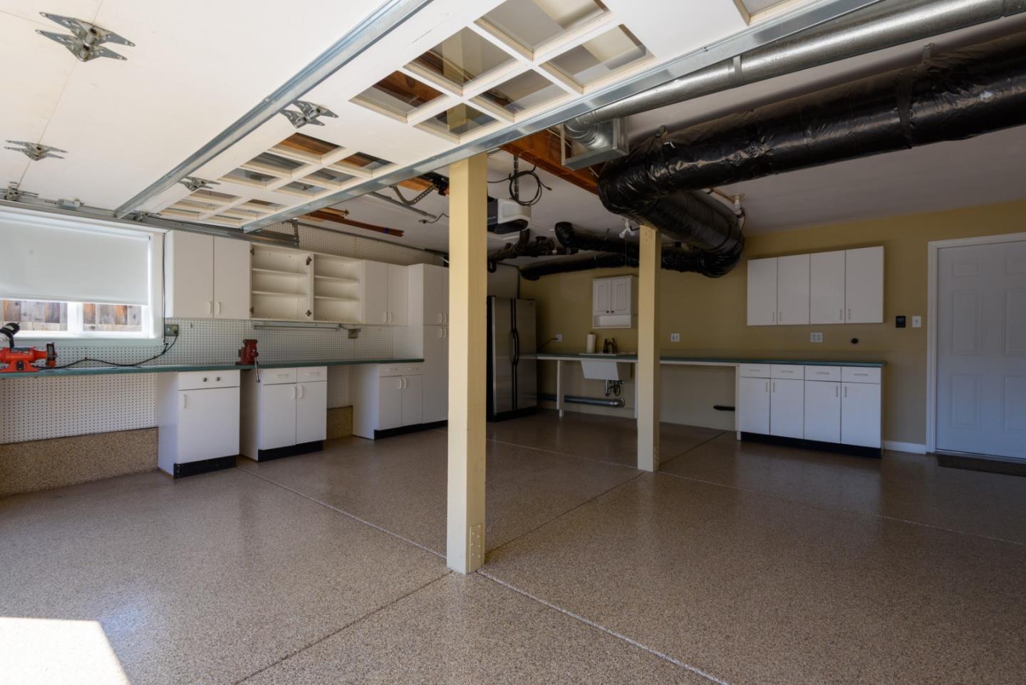 Detail Gallery Image 26 of 26 For 3694 Country Club Dr, Redwood City,  CA 94061 - 3 Beds | 2/1 Baths