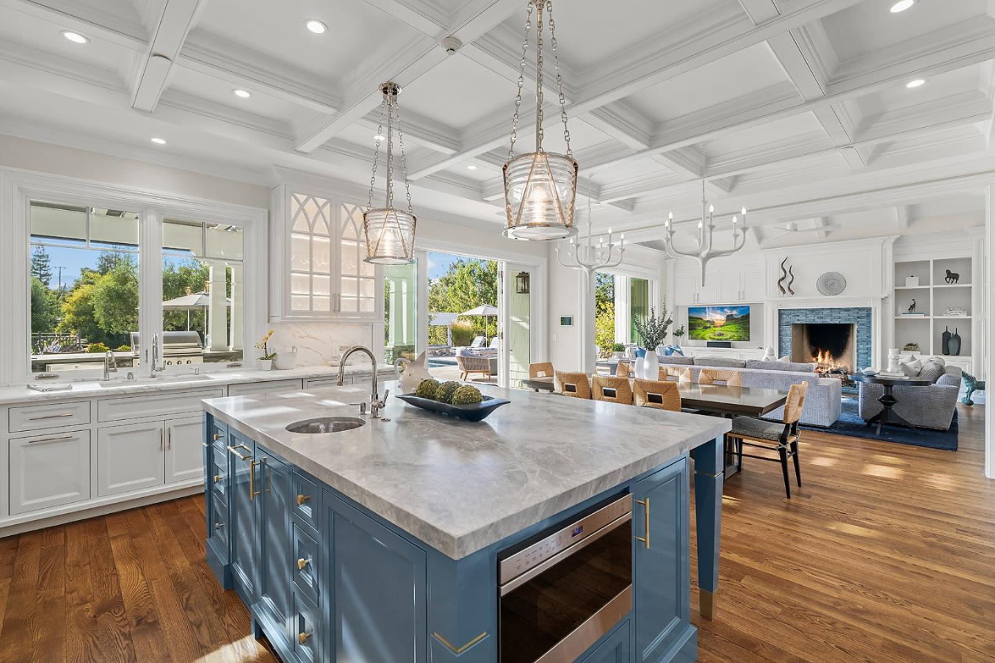 Detail Gallery Image 12 of 70 For 14966 Sobey Rd, Saratoga,  CA 95070 - 5 Beds | 5/2 Baths