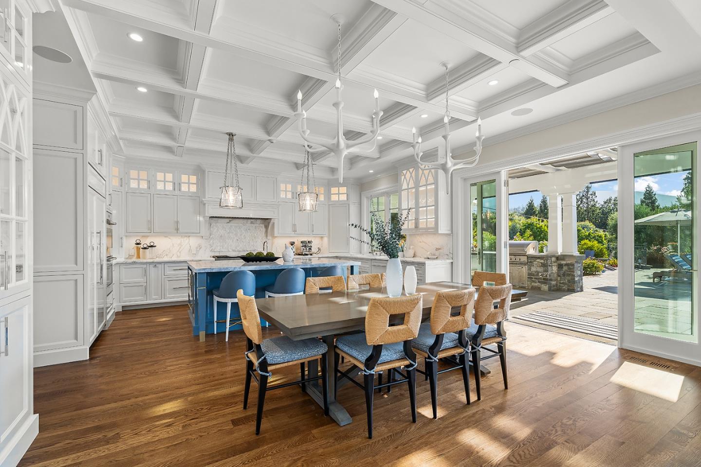 Detail Gallery Image 14 of 70 For 14966 Sobey Rd, Saratoga,  CA 95070 - 5 Beds | 5/2 Baths