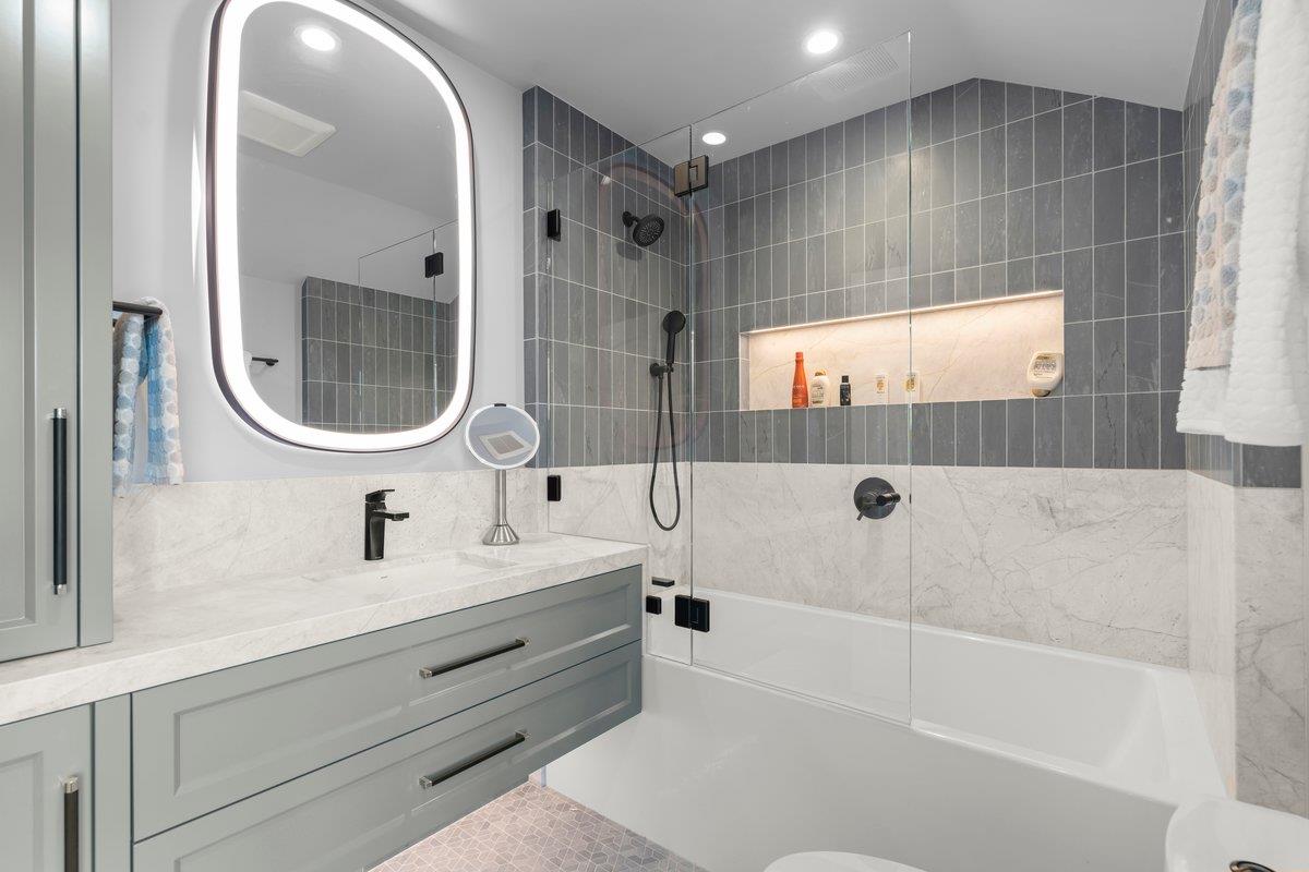 Detail Gallery Image 32 of 70 For 14966 Sobey Rd, Saratoga,  CA 95070 - 5 Beds | 5/2 Baths