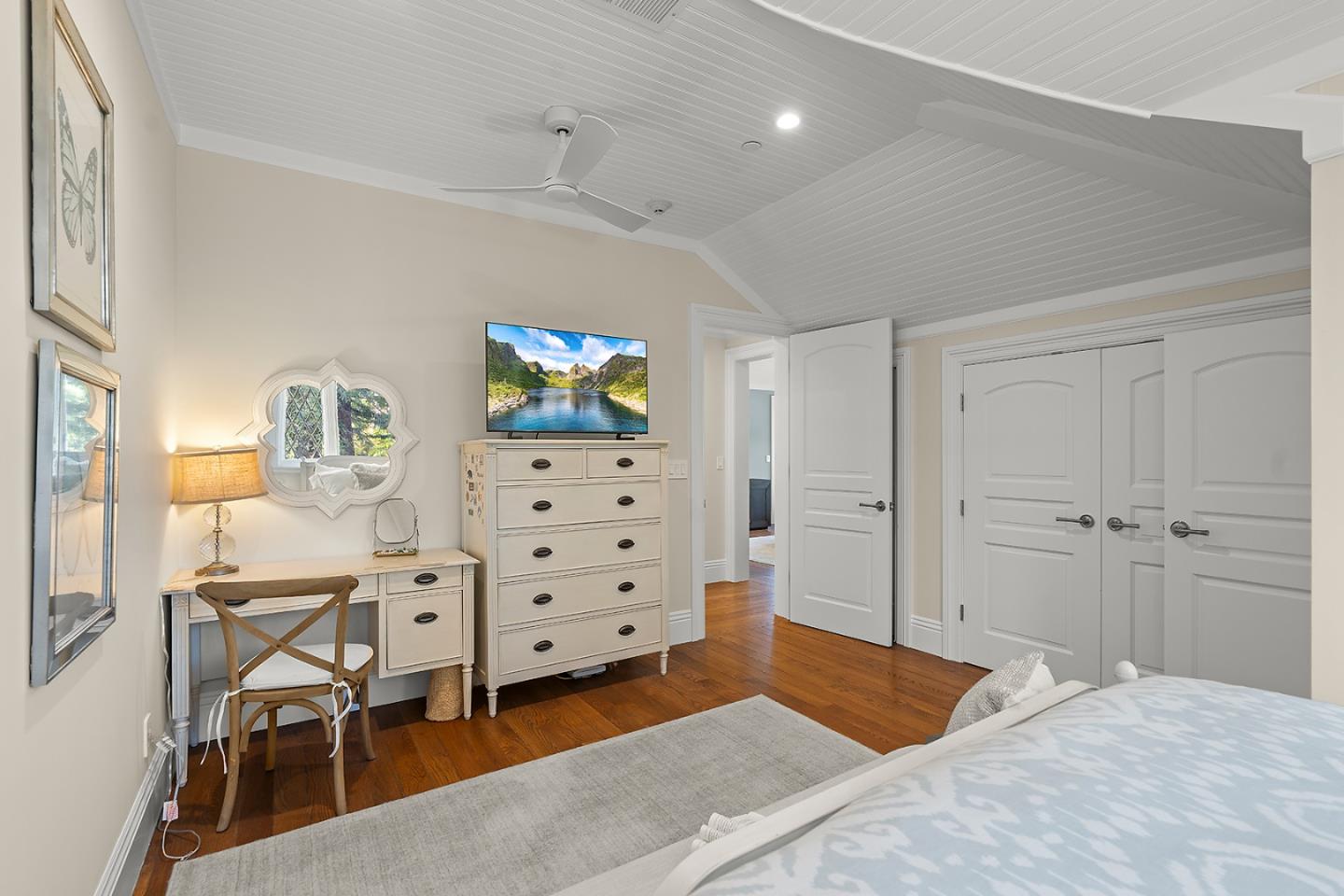 Detail Gallery Image 39 of 70 For 14966 Sobey Rd, Saratoga,  CA 95070 - 5 Beds | 5/2 Baths