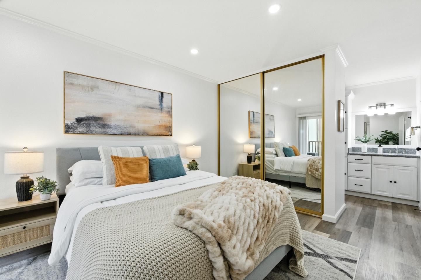 Detail Gallery Image 17 of 39 For 373 Half Moon Ln #108,  Daly City,  CA 94015 - 2 Beds | 1 Baths