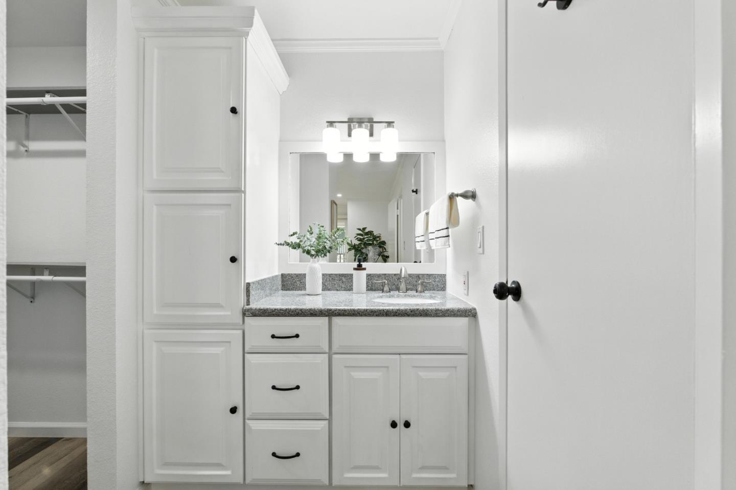 Detail Gallery Image 21 of 39 For 373 Half Moon Ln #108,  Daly City,  CA 94015 - 2 Beds | 1 Baths
