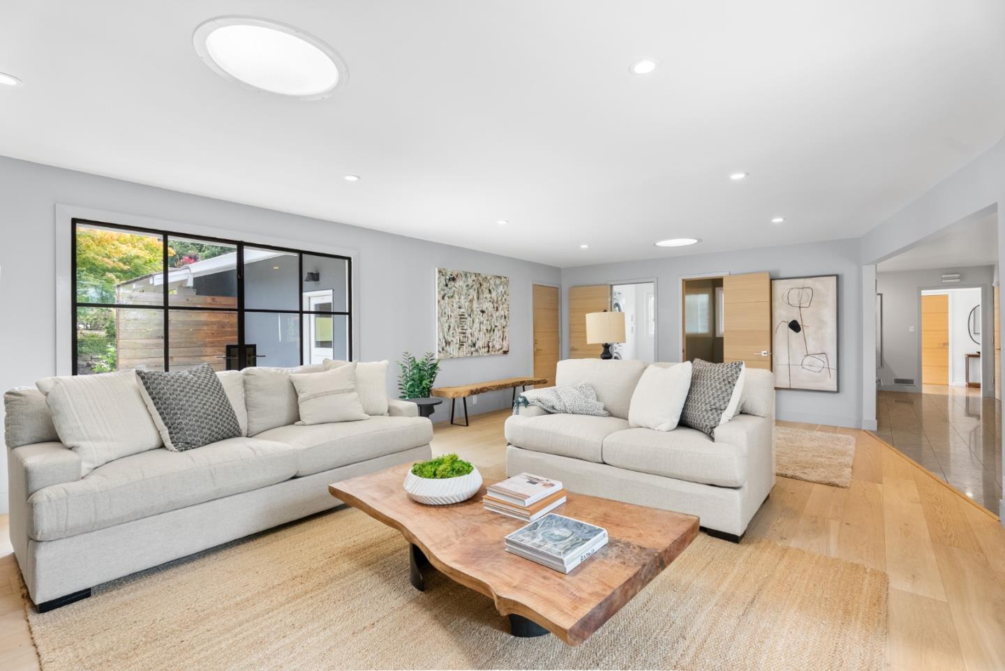 Detail Gallery Image 22 of 35 For 730 Monte Rosa Dr, Menlo Park,  CA 94025 - 4 Beds | 2/1 Baths