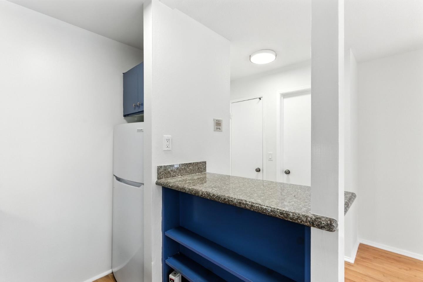 Detail Gallery Image 10 of 14 For 8 Admiral Dr #239,  Emeryville,  CA 94608 - 0 Beds | 1 Baths