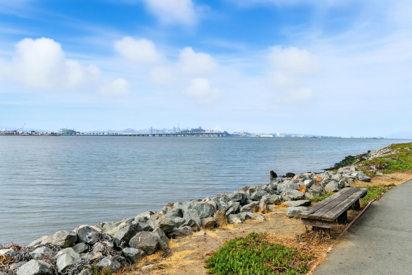 Detail Gallery Image 11 of 14 For 8 Admiral Dr #239,  Emeryville,  CA 94608 - 0 Beds | 1 Baths