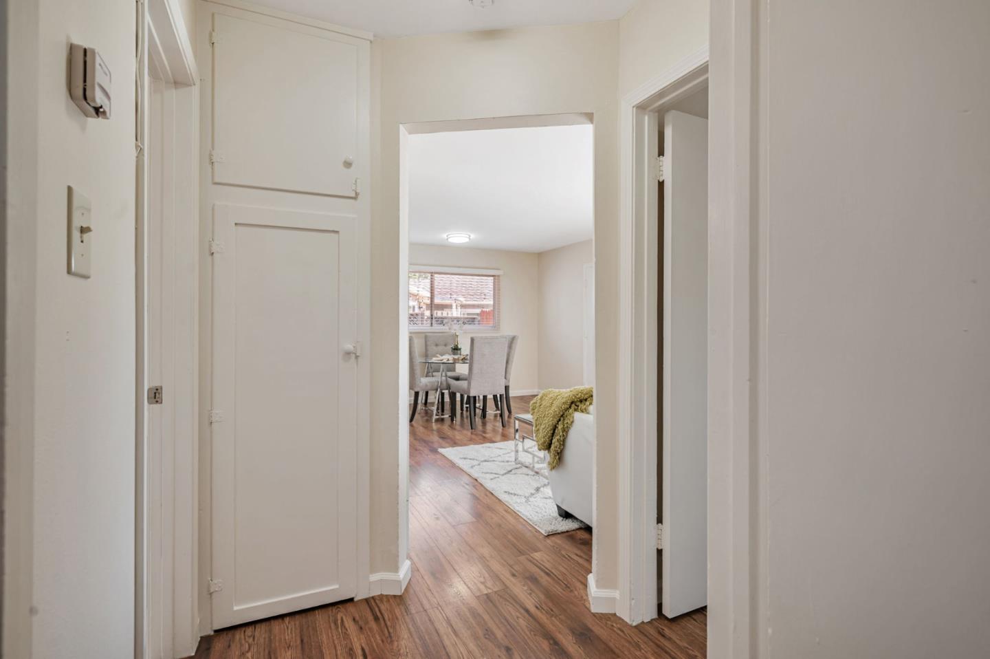 Detail Gallery Image 19 of 32 For 508 Wessex Way, Belmont,  CA 94002 - – Beds | – Baths