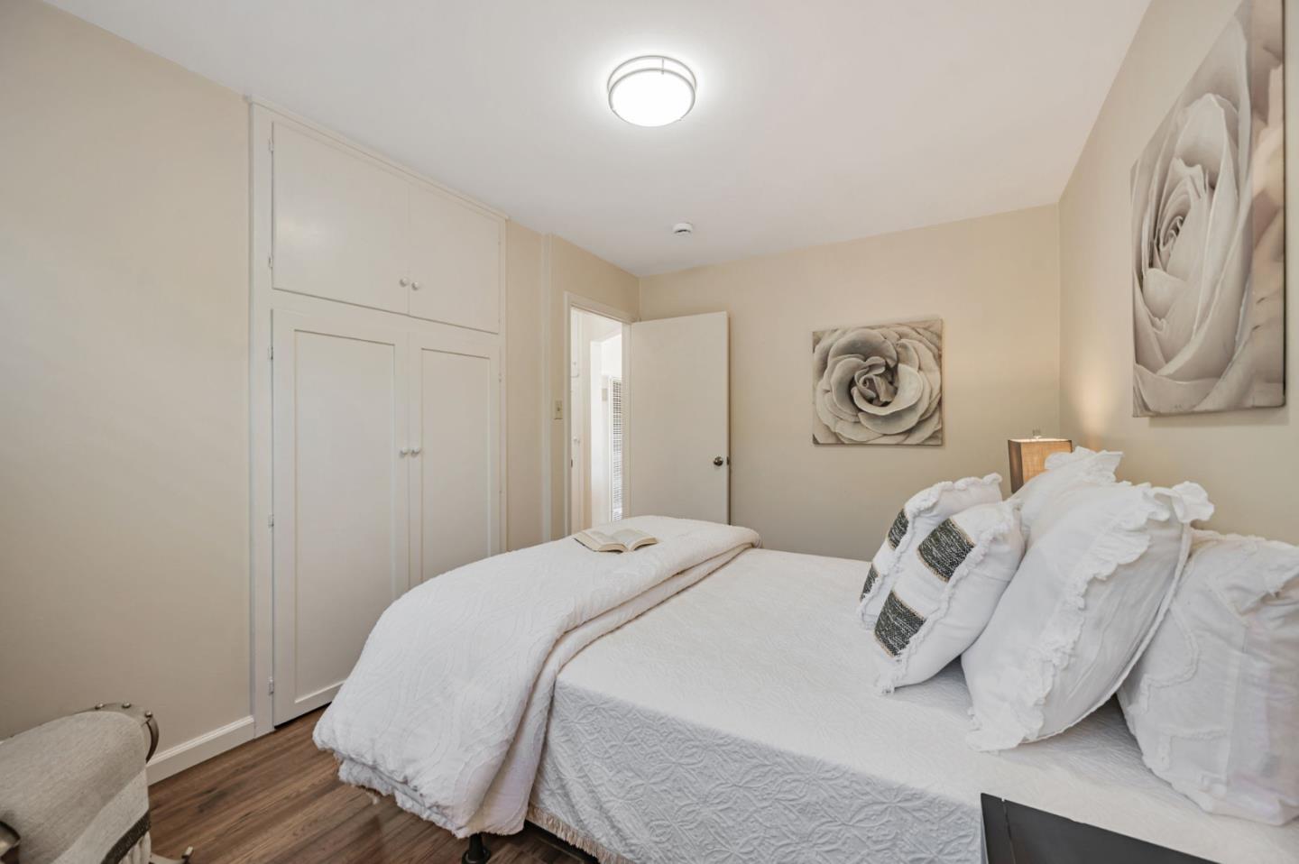 Detail Gallery Image 21 of 32 For 508 Wessex Way, Belmont,  CA 94002 - – Beds | – Baths