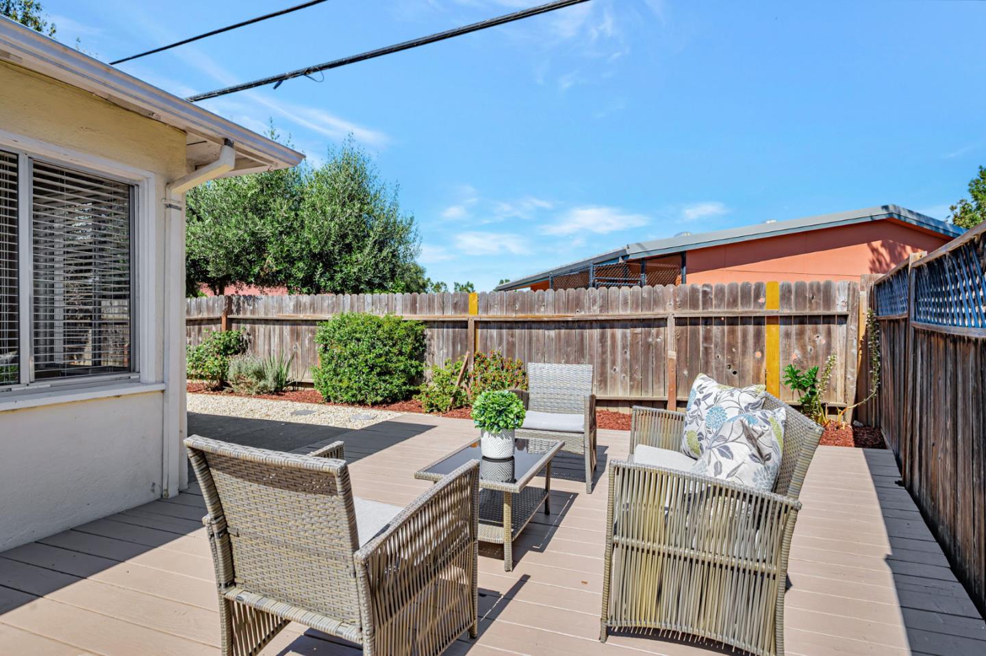 Detail Gallery Image 30 of 32 For 508 Wessex Way, Belmont,  CA 94002 - – Beds | – Baths