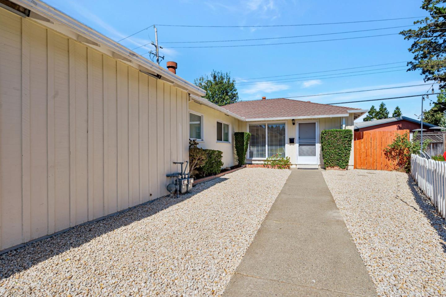 Detail Gallery Image 5 of 32 For 508 Wessex Way, Belmont,  CA 94002 - – Beds | – Baths