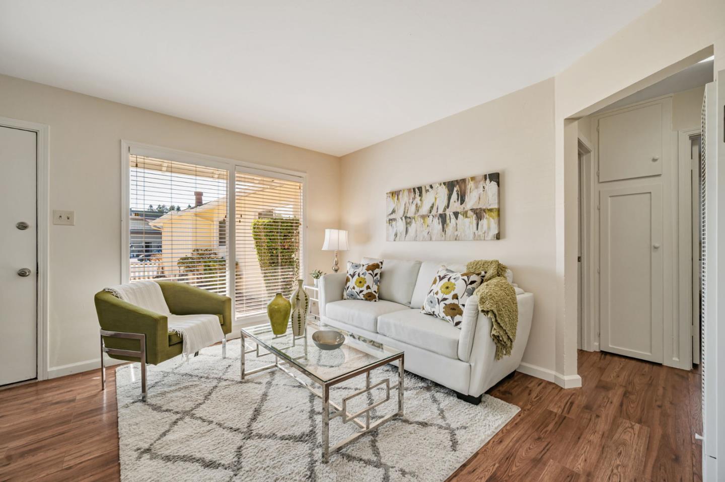 Detail Gallery Image 9 of 32 For 508 Wessex Way, Belmont,  CA 94002 - – Beds | – Baths