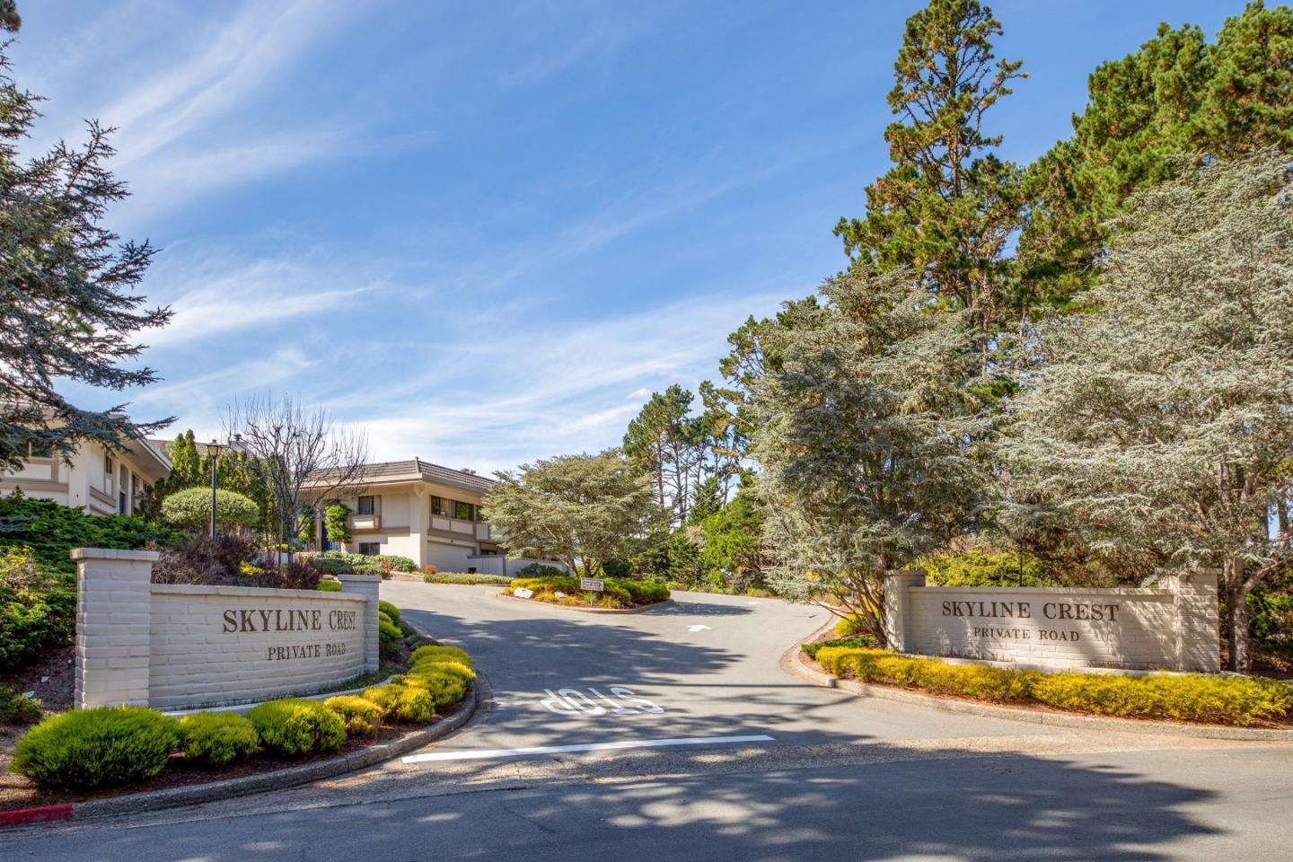 Detail Gallery Image 37 of 47 For 59 Skyline Crest Dr, Monterey,  CA 93940 - 3 Beds | 3 Baths