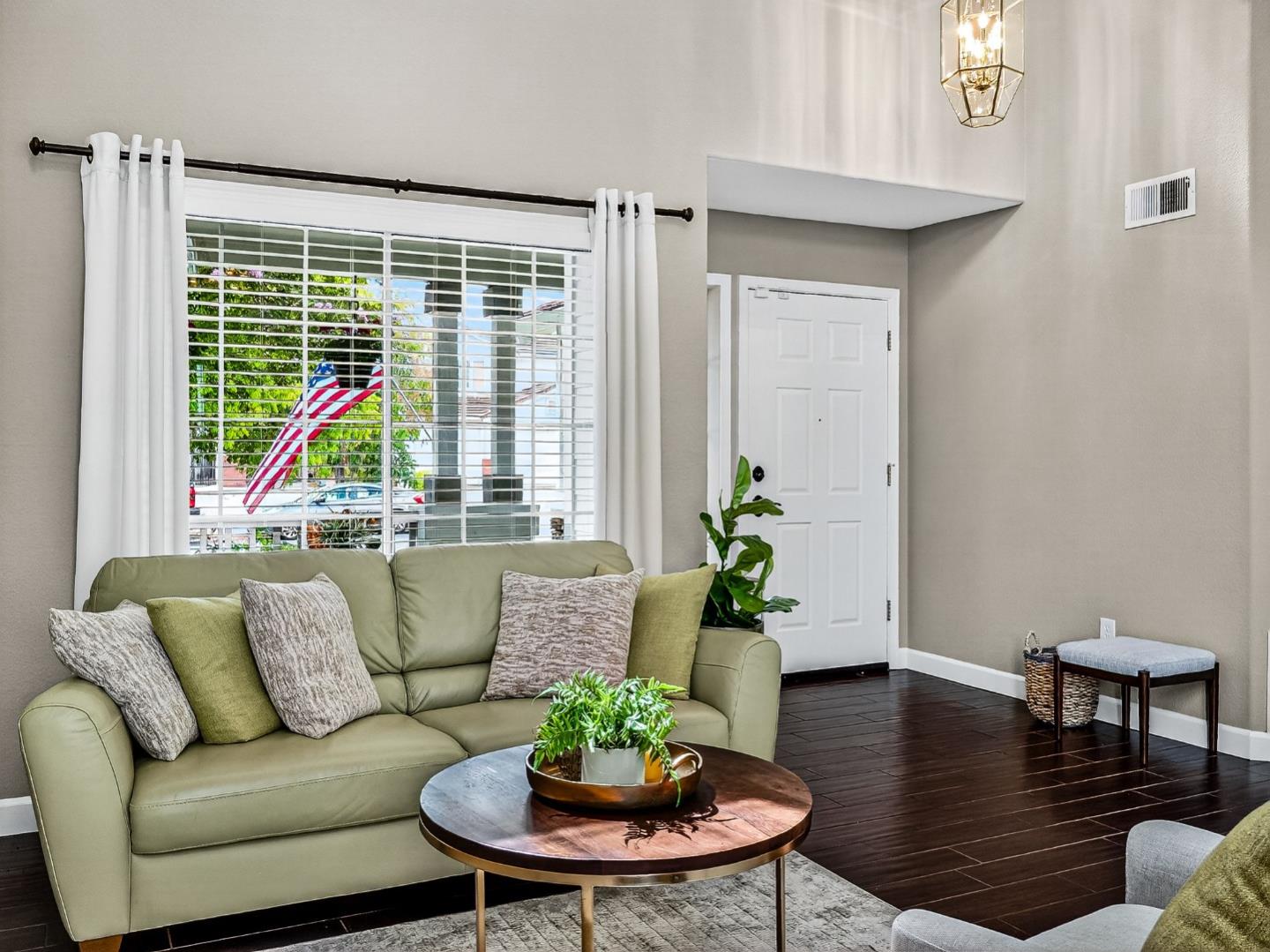 Detail Gallery Image 20 of 50 For 1473 Pheasant Dr, Gilroy,  CA 95020 - 4 Beds | 3 Baths