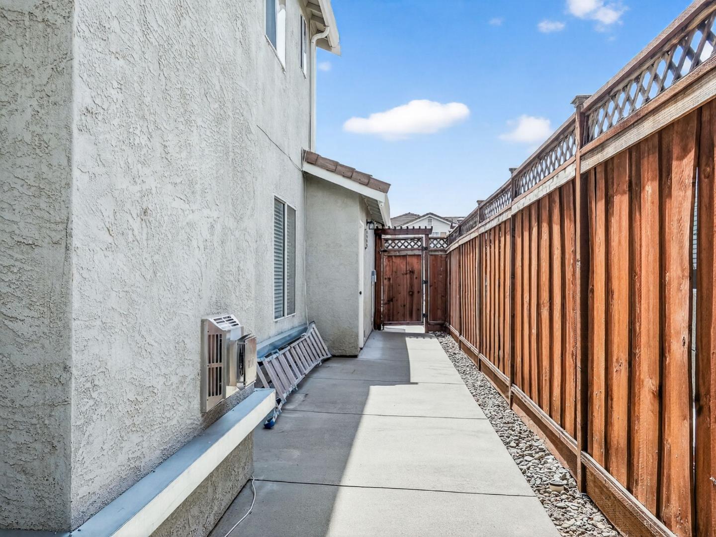 Detail Gallery Image 39 of 50 For 1473 Pheasant Dr, Gilroy,  CA 95020 - 4 Beds | 3 Baths