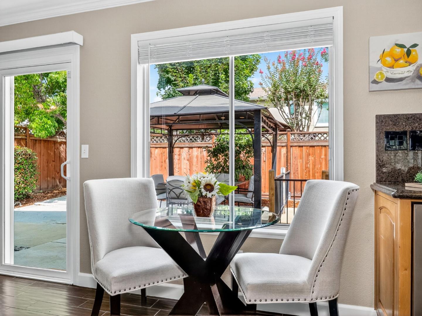 Detail Gallery Image 9 of 50 For 1473 Pheasant Dr, Gilroy,  CA 95020 - 4 Beds | 3 Baths