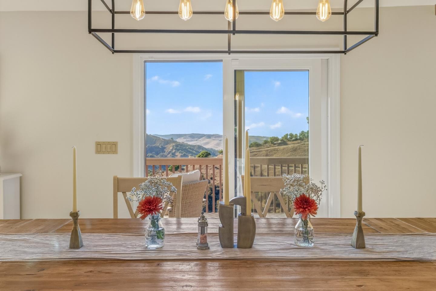 Detail Gallery Image 11 of 41 For 225 San Benancio Rd, Salinas,  CA 93908 - 3 Beds | 2 Baths