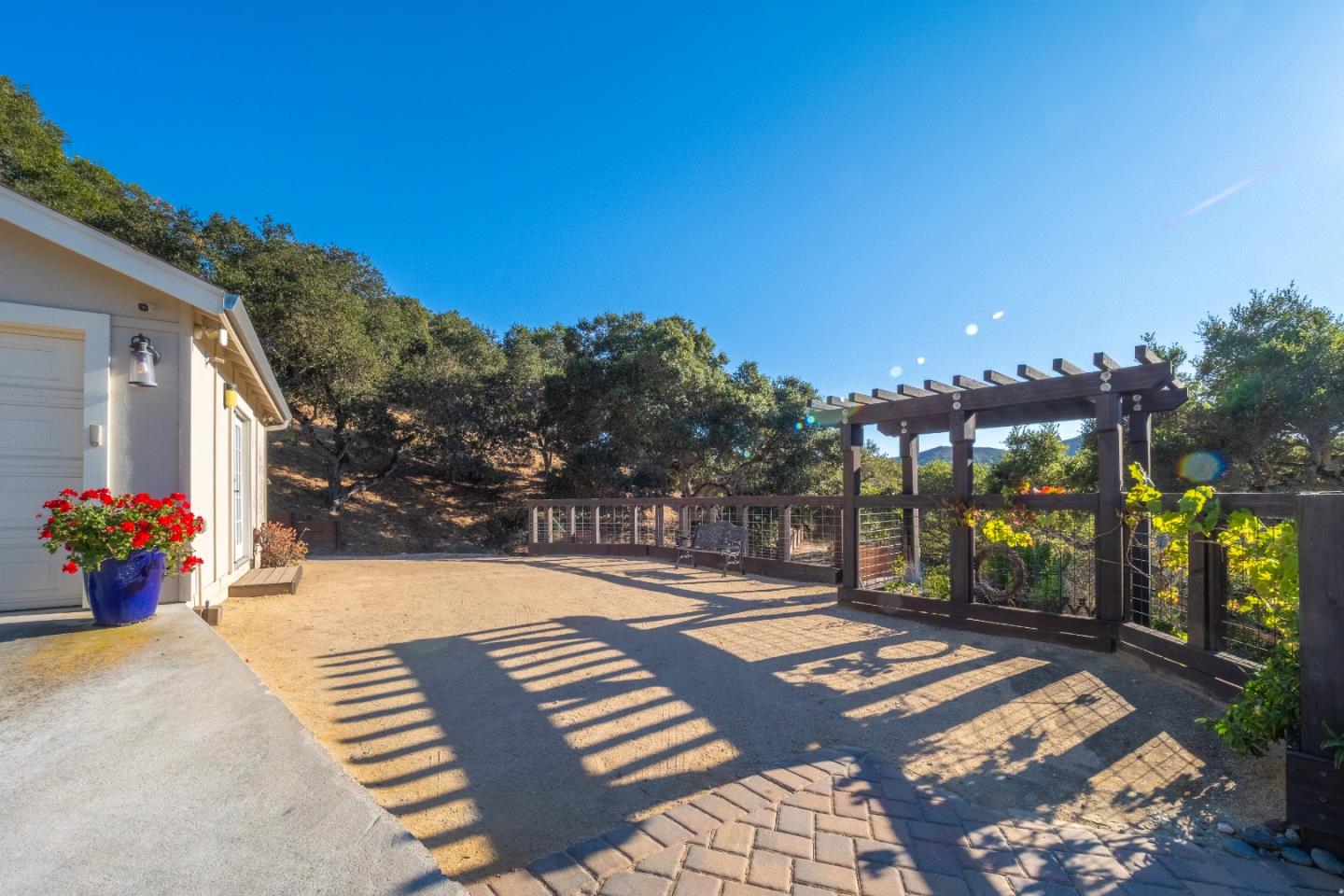 Detail Gallery Image 37 of 41 For 225 San Benancio Rd, Salinas,  CA 93908 - 3 Beds | 2 Baths