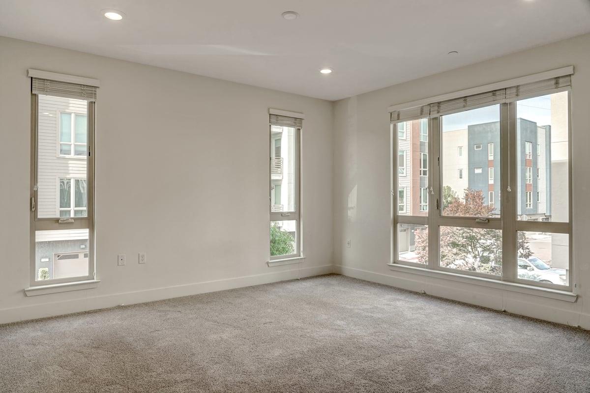 Detail Gallery Image 21 of 37 For 330 Riesling Ave #21,  Milpitas,  CA 95035 - 3 Beds | 2/1 Baths