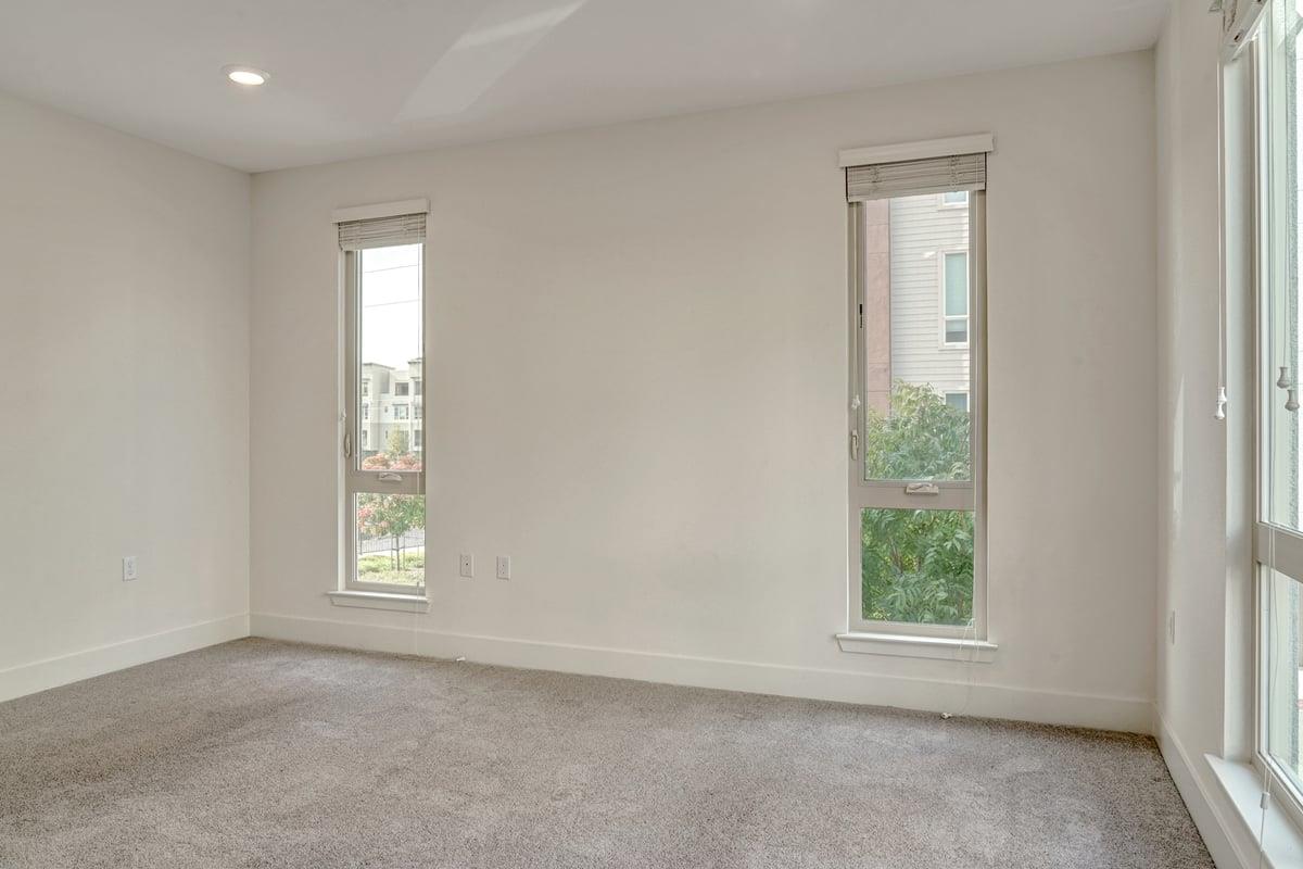 Detail Gallery Image 23 of 37 For 330 Riesling Ave #21,  Milpitas,  CA 95035 - 3 Beds | 2/1 Baths