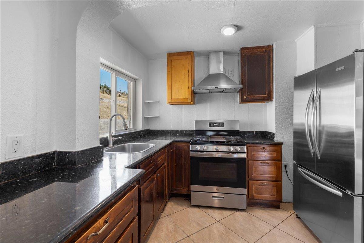 Detail Gallery Image 12 of 53 For 2145 Mount Pleasant Rd, San Jose,  CA 95148 - 4 Beds | 2 Baths