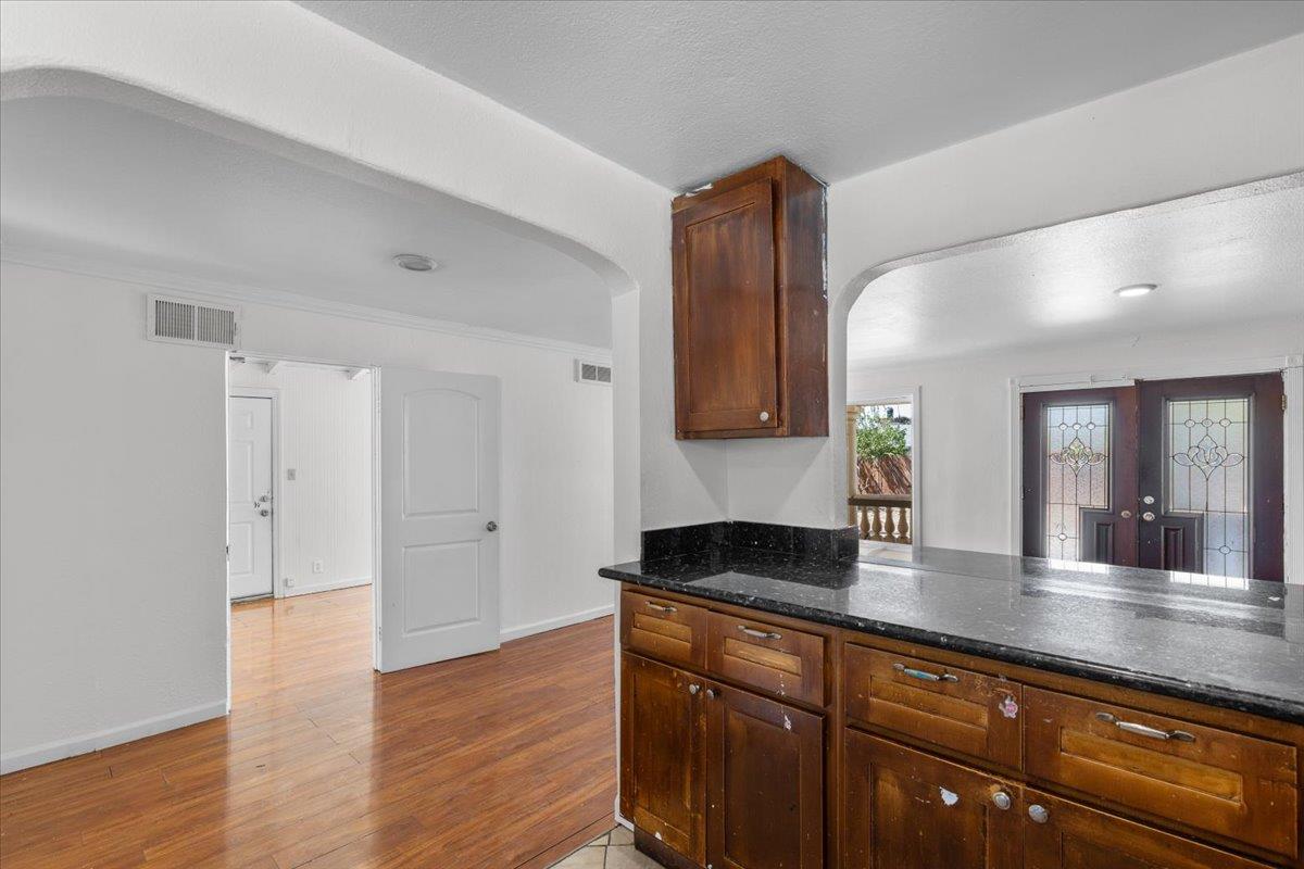 Detail Gallery Image 14 of 53 For 2145 Mount Pleasant Rd, San Jose,  CA 95148 - 4 Beds | 2 Baths