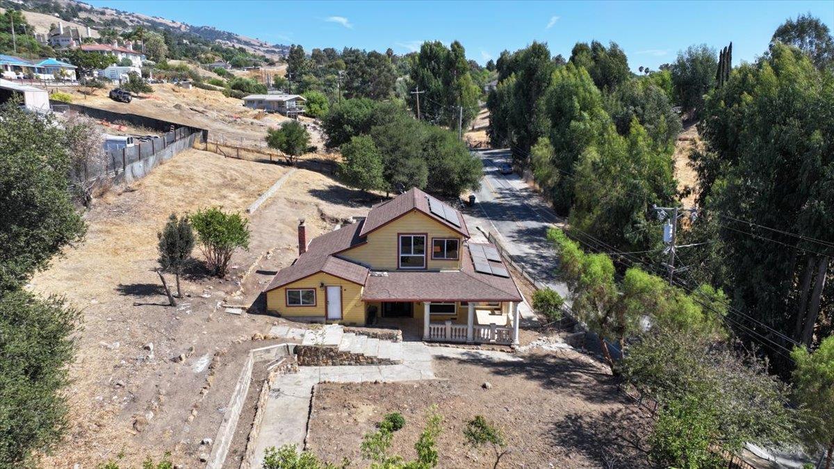 Detail Gallery Image 31 of 53 For 2145 Mount Pleasant Rd, San Jose,  CA 95148 - 4 Beds | 2 Baths
