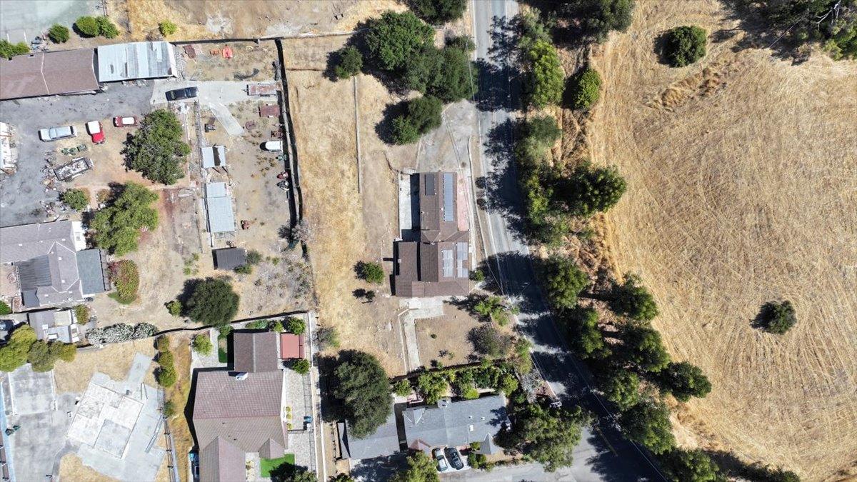 Detail Gallery Image 40 of 53 For 2145 Mount Pleasant Rd, San Jose,  CA 95148 - 4 Beds | 2 Baths