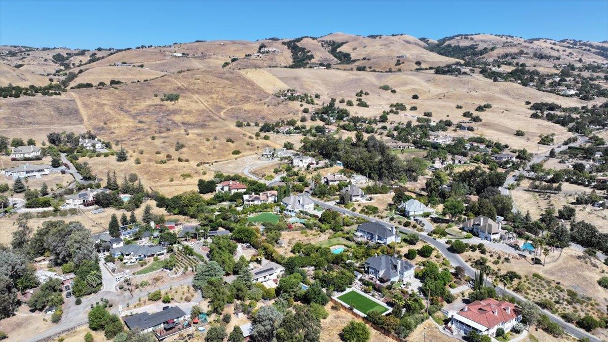 Detail Gallery Image 41 of 53 For 2145 Mount Pleasant Rd, San Jose,  CA 95148 - 4 Beds | 2 Baths