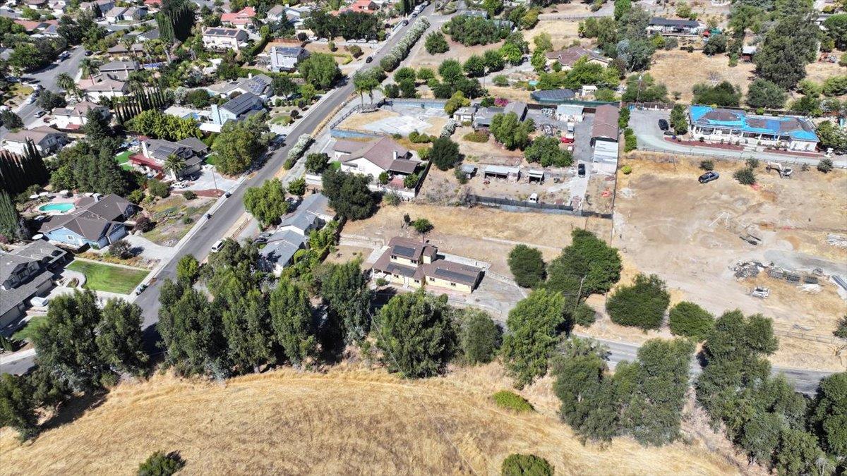 Detail Gallery Image 44 of 53 For 2145 Mount Pleasant Rd, San Jose,  CA 95148 - 4 Beds | 2 Baths