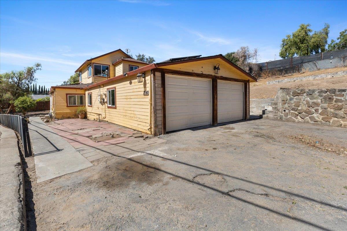 Detail Gallery Image 51 of 53 For 2145 Mount Pleasant Rd, San Jose,  CA 95148 - 4 Beds | 2 Baths