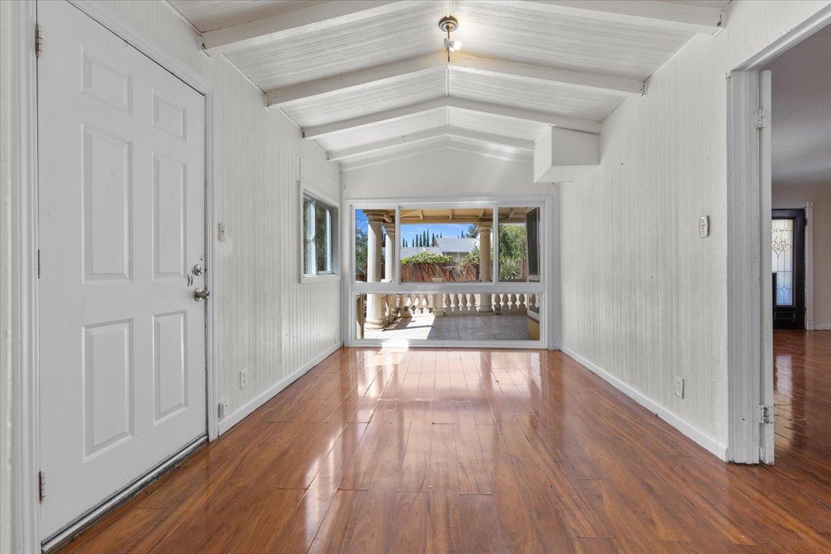 Detail Gallery Image 7 of 53 For 2145 Mount Pleasant Rd, San Jose,  CA 95148 - 4 Beds | 2 Baths