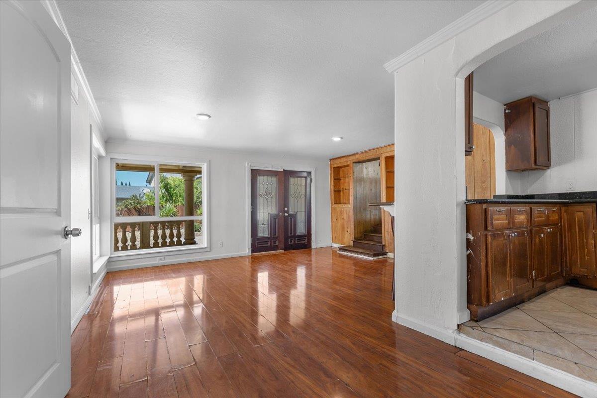 Detail Gallery Image 8 of 53 For 2145 Mount Pleasant Rd, San Jose,  CA 95148 - 4 Beds | 2 Baths