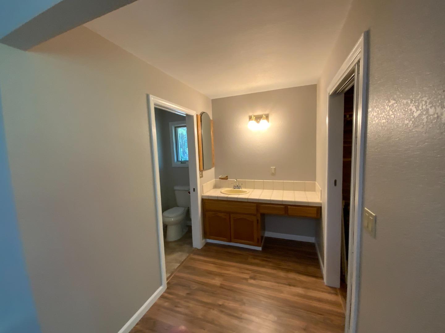 Detail Gallery Image 15 of 25 For 300 Winona Way, Aptos,  CA 95003 - 4 Beds | 2/1 Baths