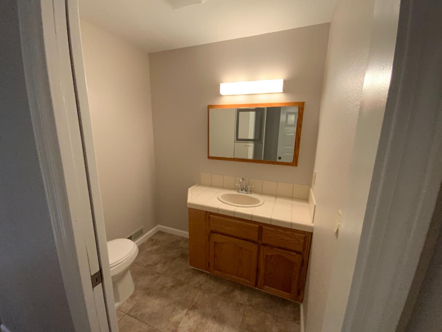 Detail Gallery Image 16 of 25 For 300 Winona Way, Aptos,  CA 95003 - 4 Beds | 2/1 Baths