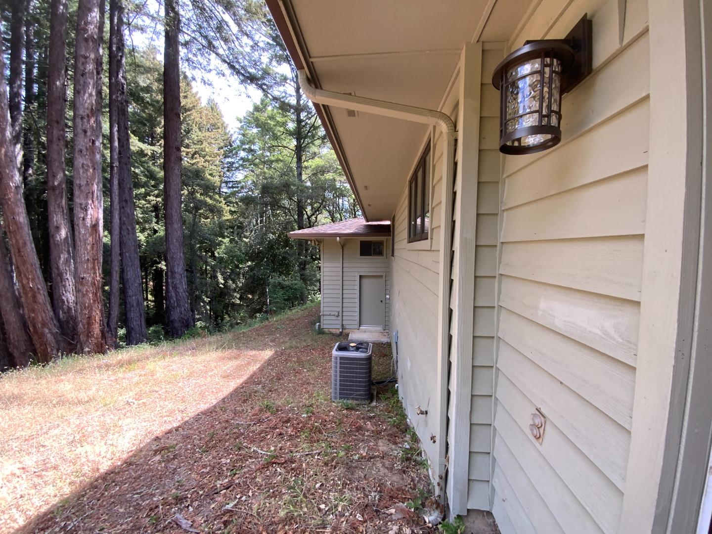 Detail Gallery Image 23 of 25 For 300 Winona Way, Aptos,  CA 95003 - 4 Beds | 2/1 Baths