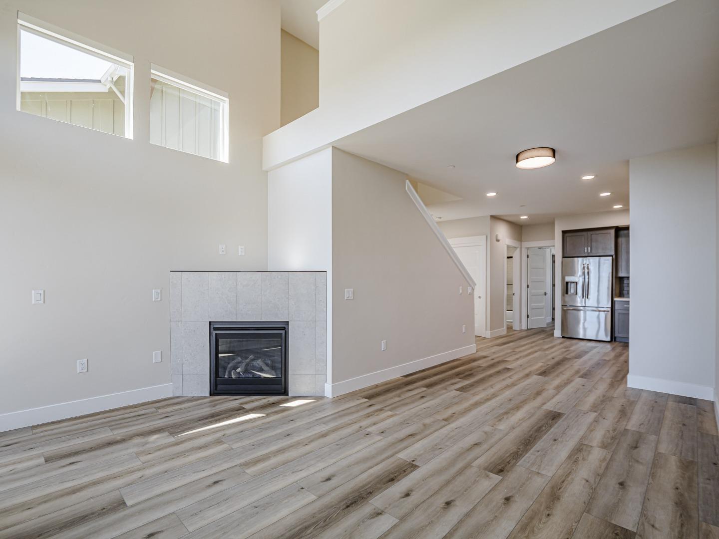 Detail Gallery Image 11 of 47 For 121 Aptos Village Way #1,  Aptos,  CA 95003 - 2 Beds | 2 Baths