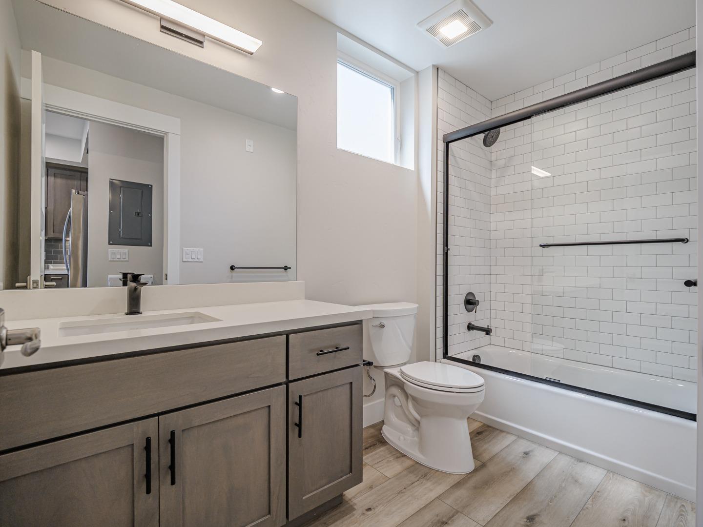 Detail Gallery Image 19 of 47 For 121 Aptos Village Way #1,  Aptos,  CA 95003 - 2 Beds | 2 Baths