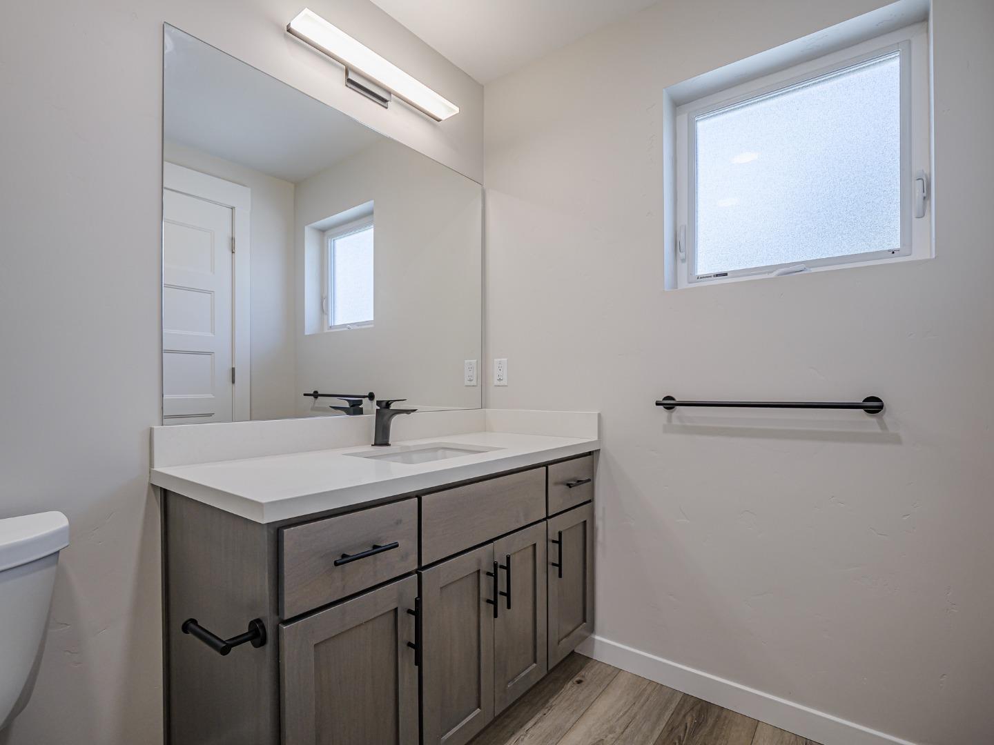 Detail Gallery Image 28 of 47 For 121 Aptos Village Way #1,  Aptos,  CA 95003 - 2 Beds | 2 Baths