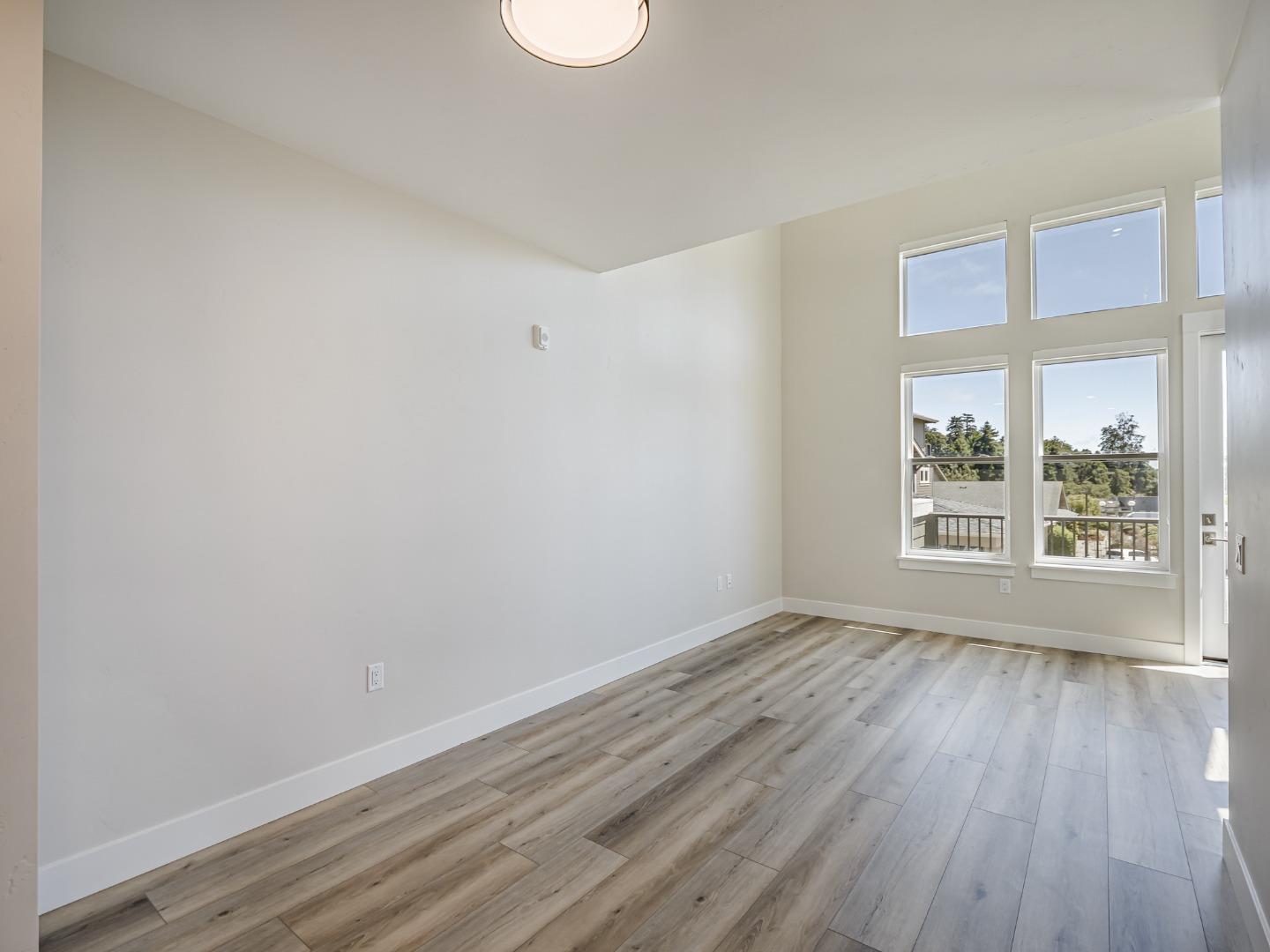 Detail Gallery Image 9 of 47 For 121 Aptos Village Way #1,  Aptos,  CA 95003 - 2 Beds | 2 Baths