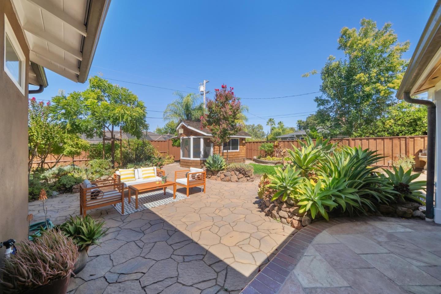 Detail Gallery Image 23 of 37 For 18371 Montpere Way, Saratoga,  CA 95070 - 3 Beds | 2 Baths