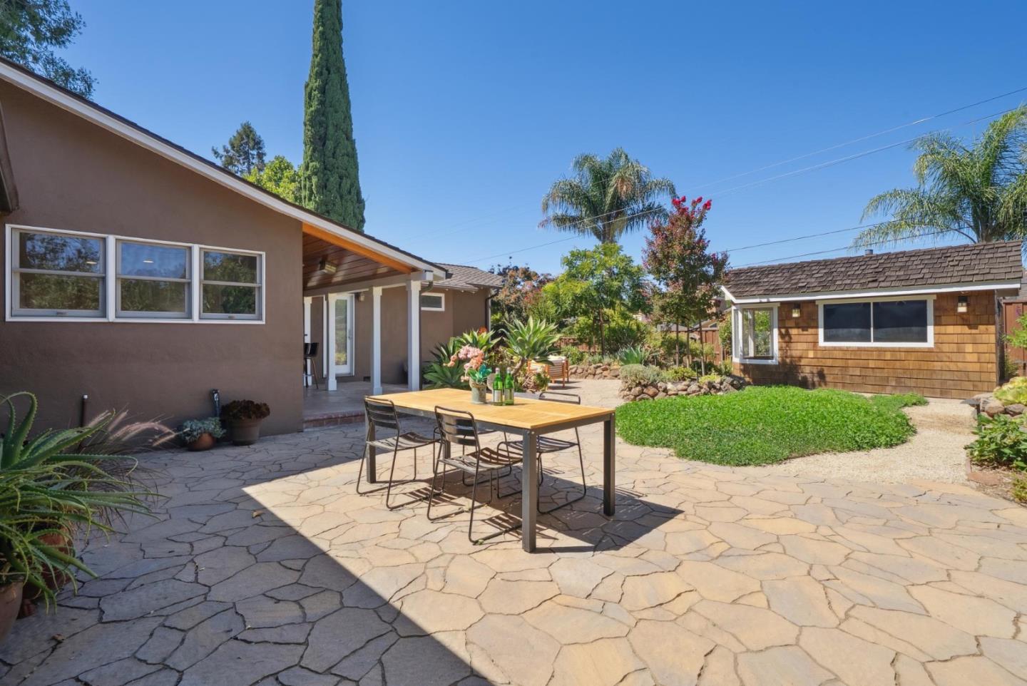 Detail Gallery Image 26 of 37 For 18371 Montpere Way, Saratoga,  CA 95070 - 3 Beds | 2 Baths